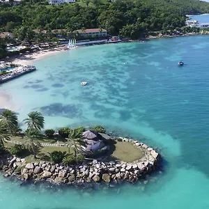 ***** Resort Blue Waters And Antigua e Barbuda